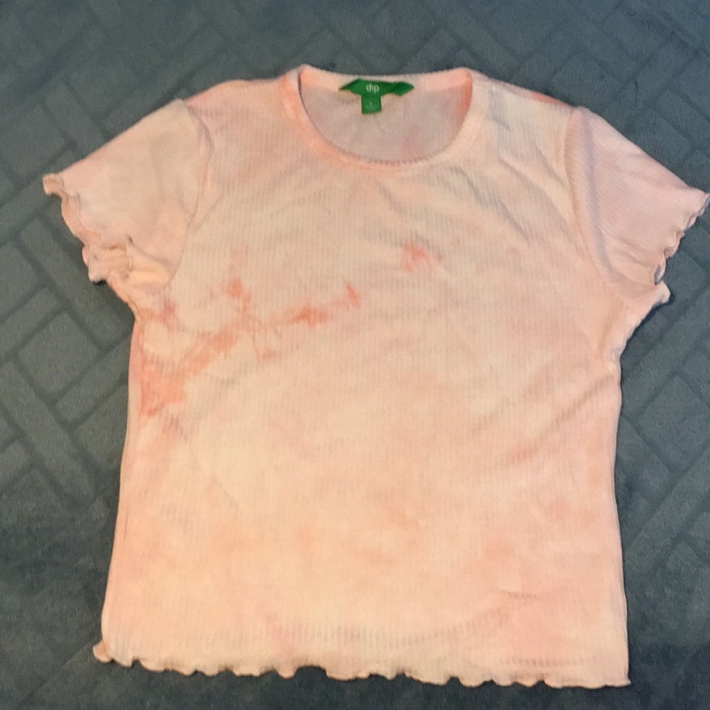 Tie dye top that is pink and white